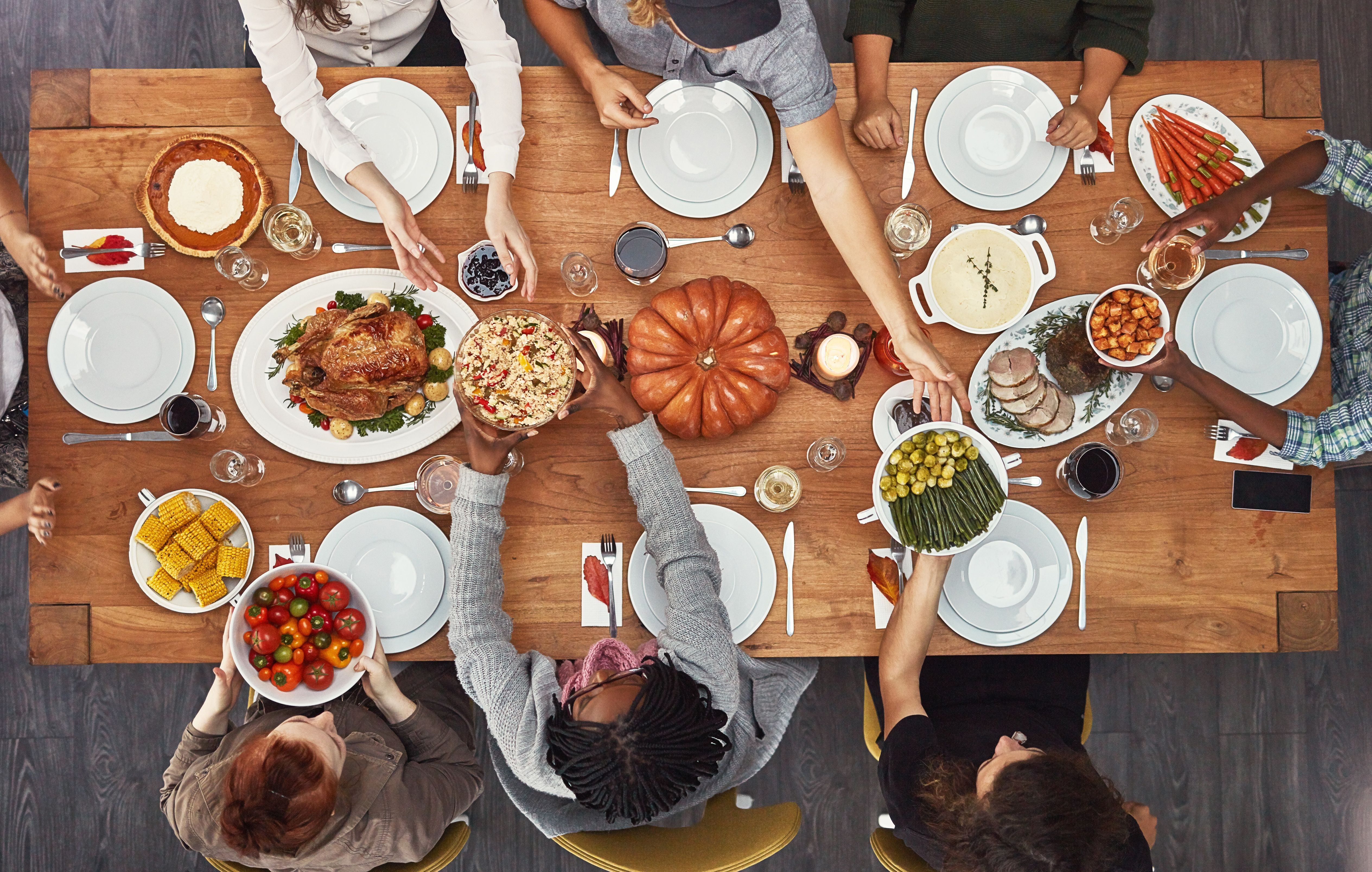 thanksgiving table