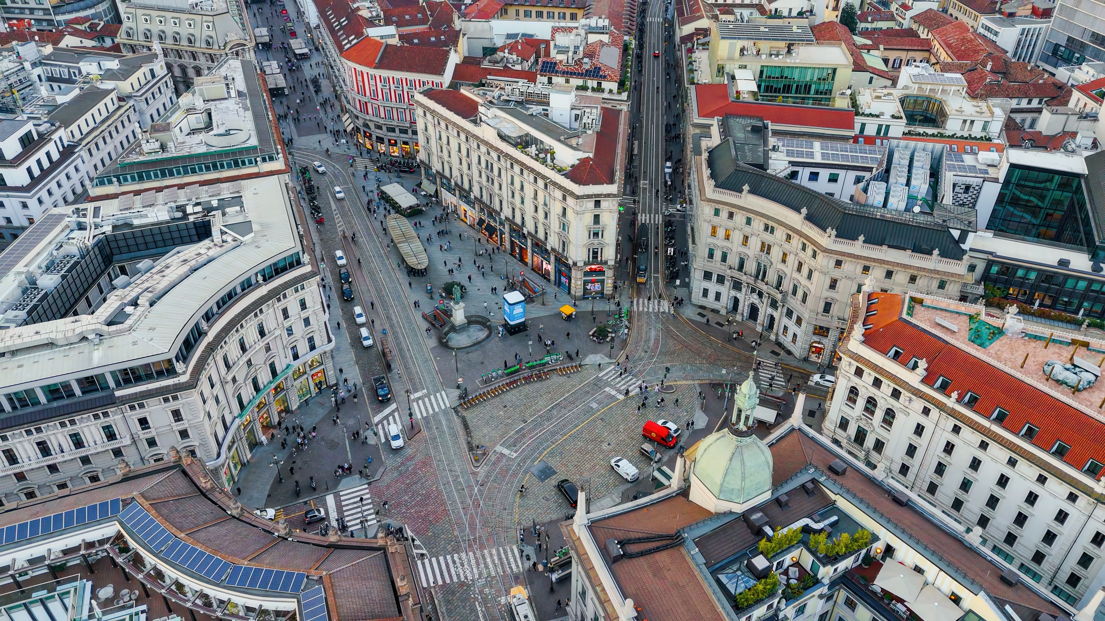 public transportation milan