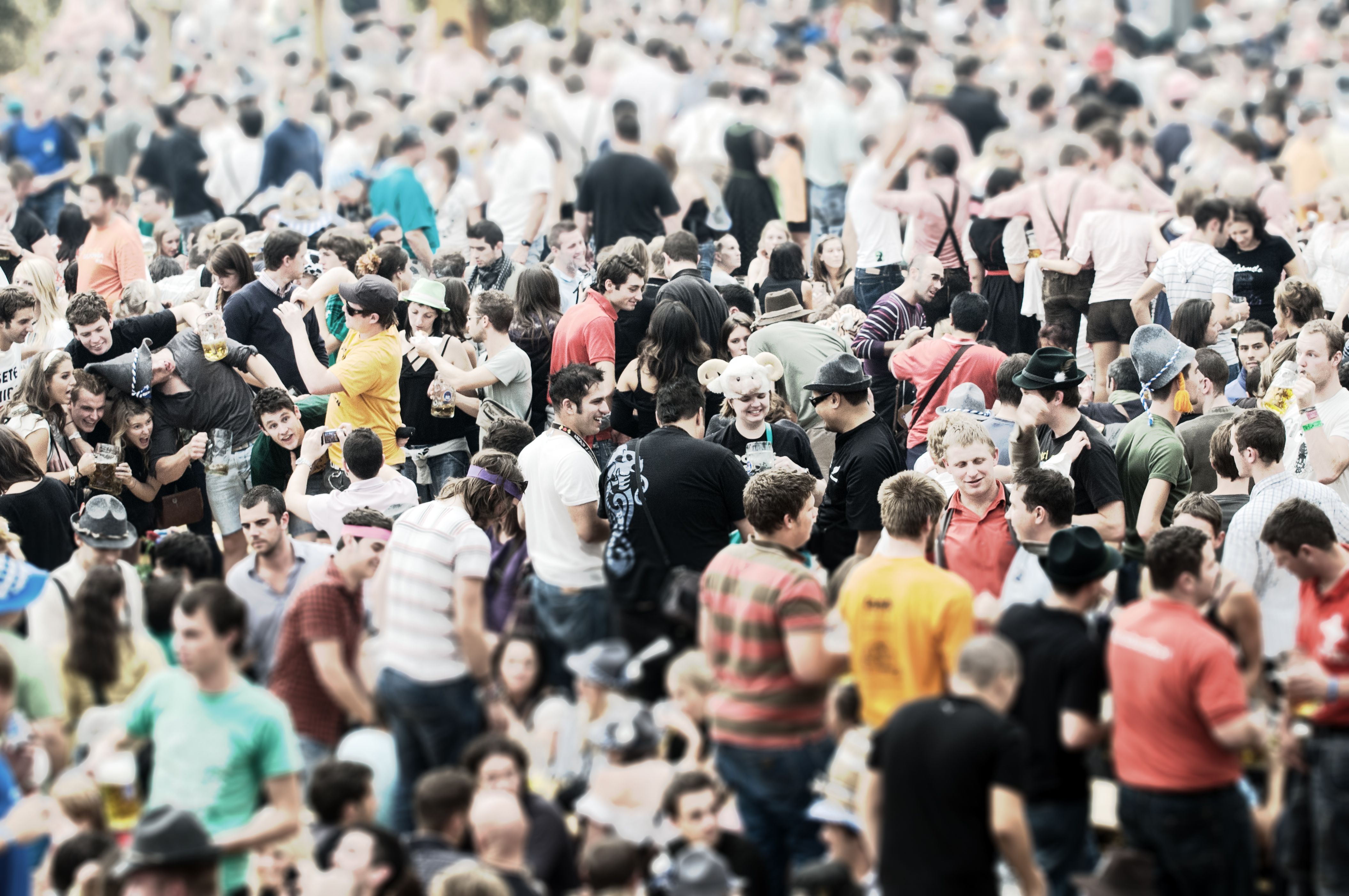 oktoberfest crowd