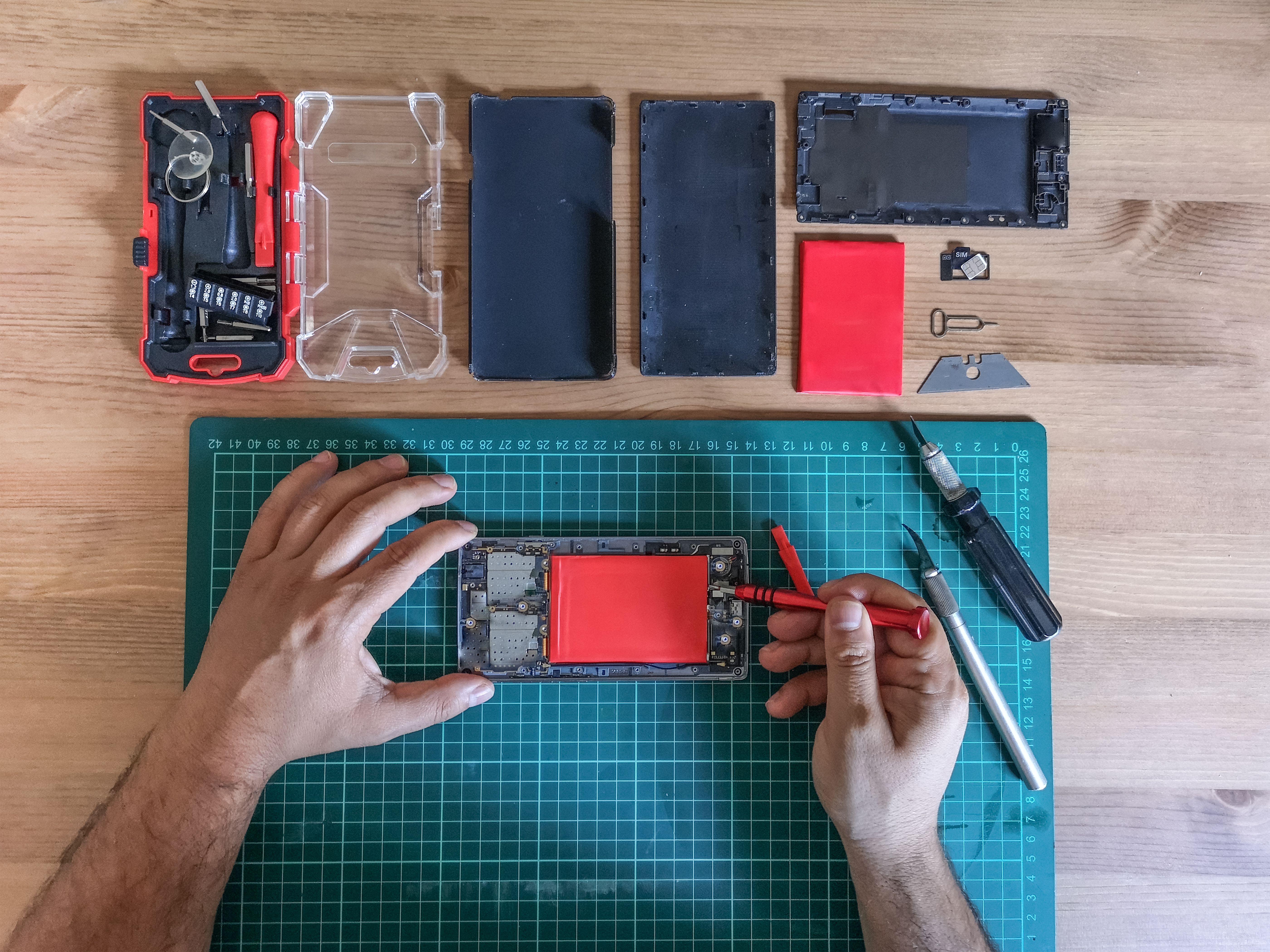 DIY smartphone repair
