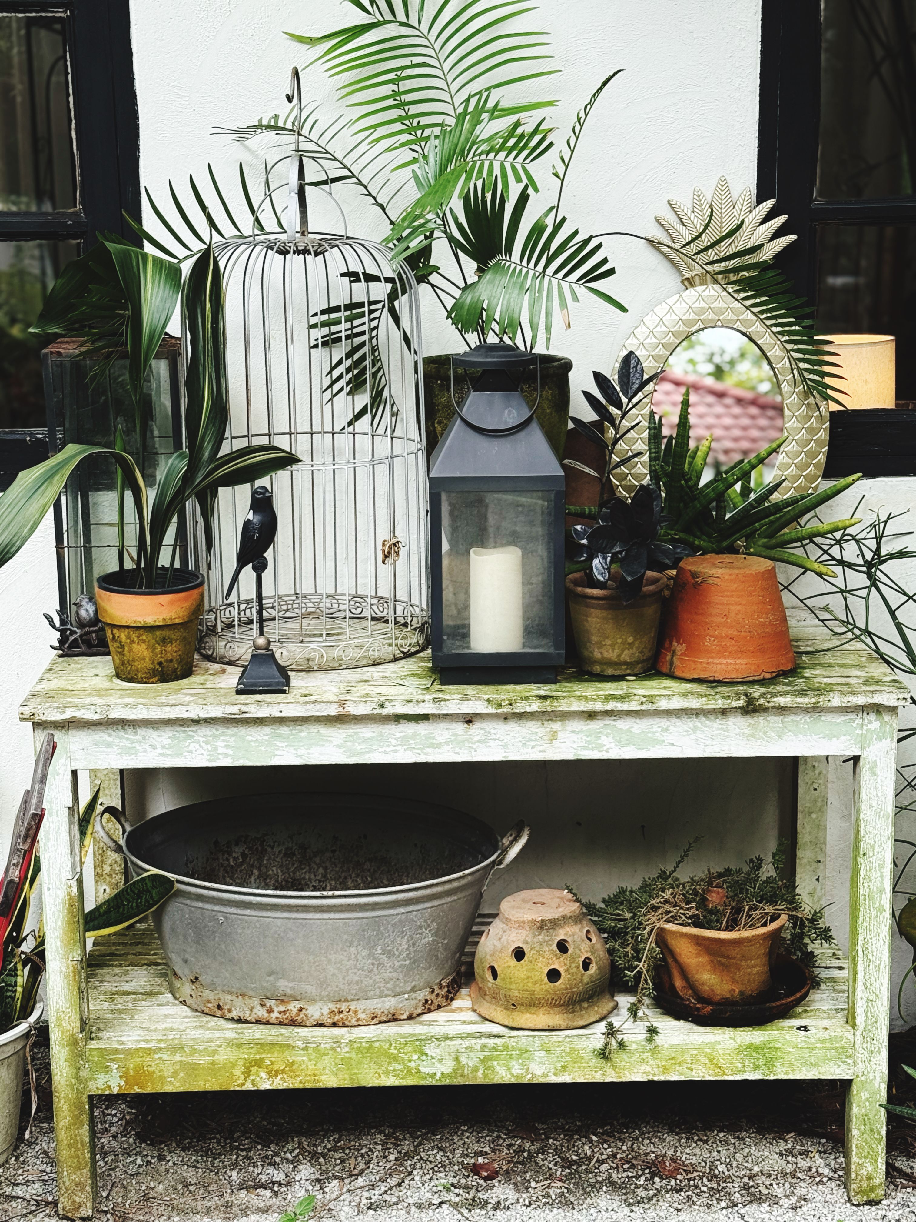 decorative garden accessories