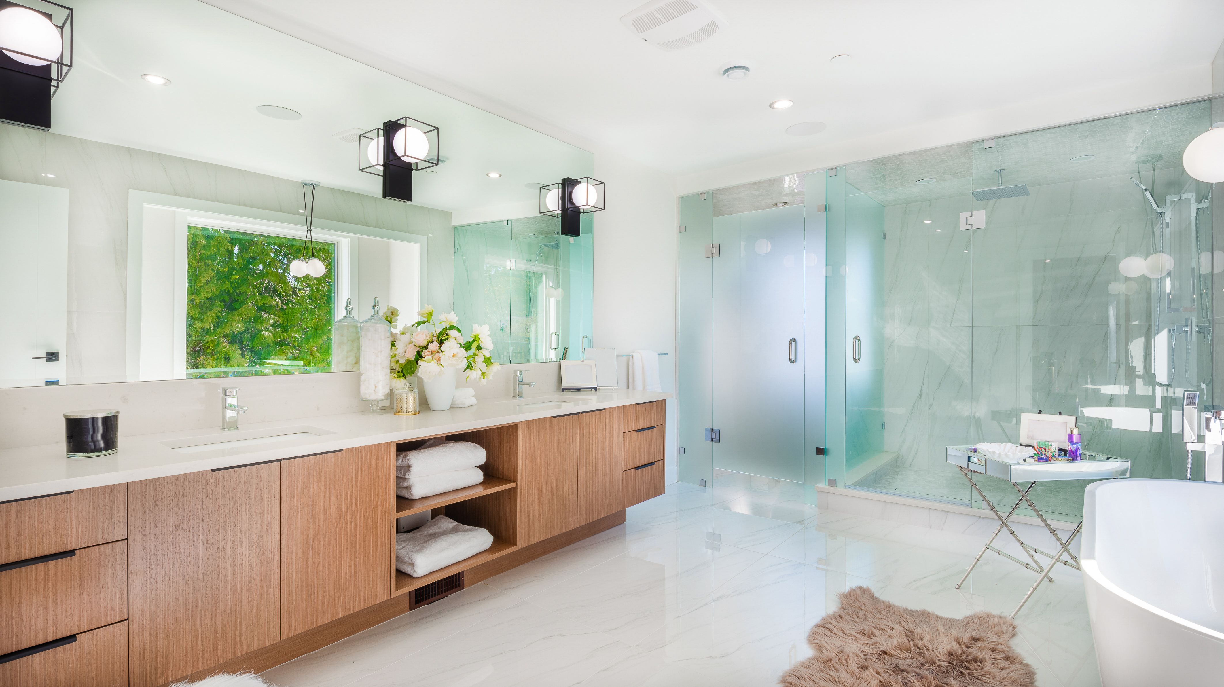 luxury rental amenities