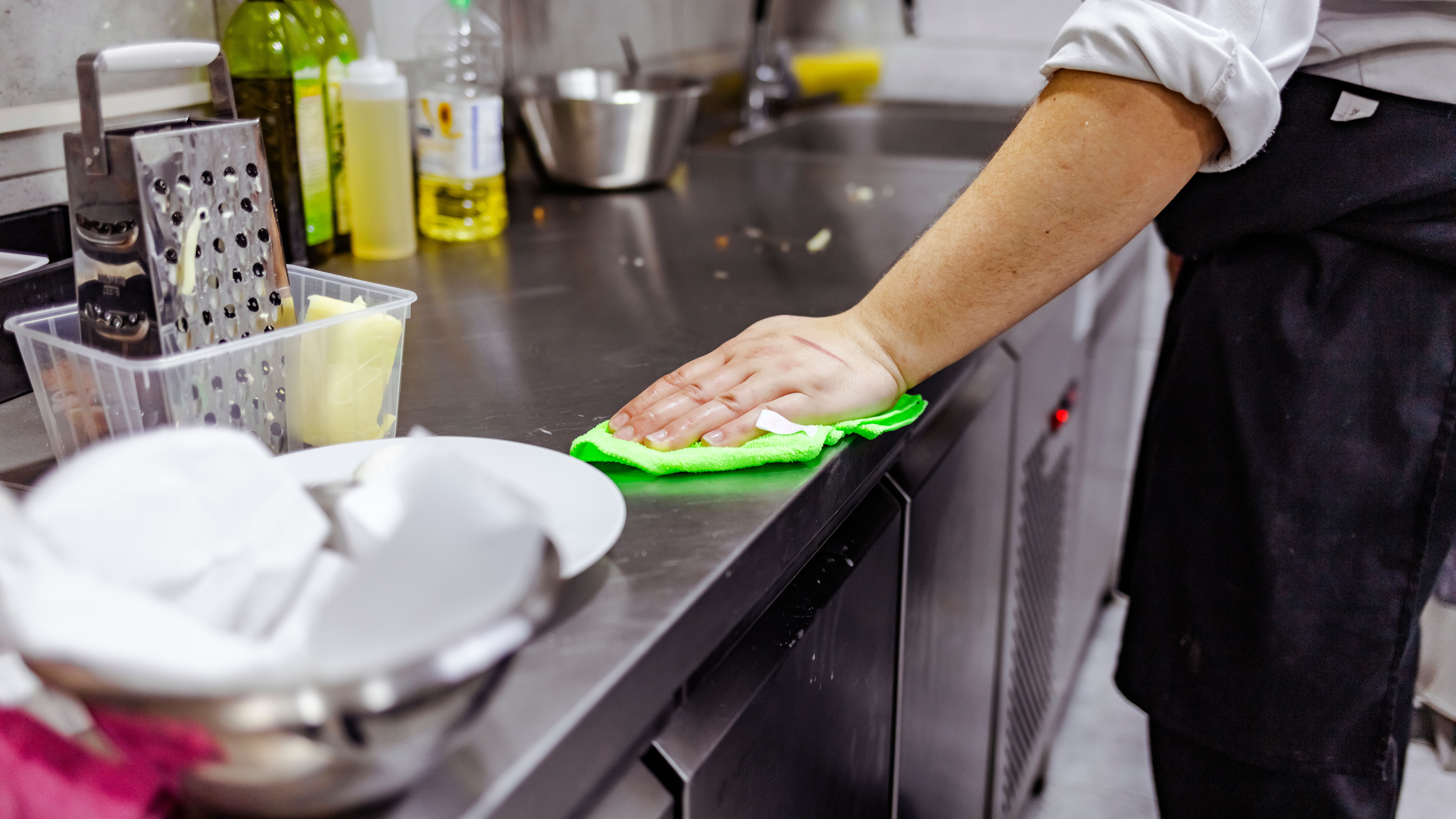clean kitchen
