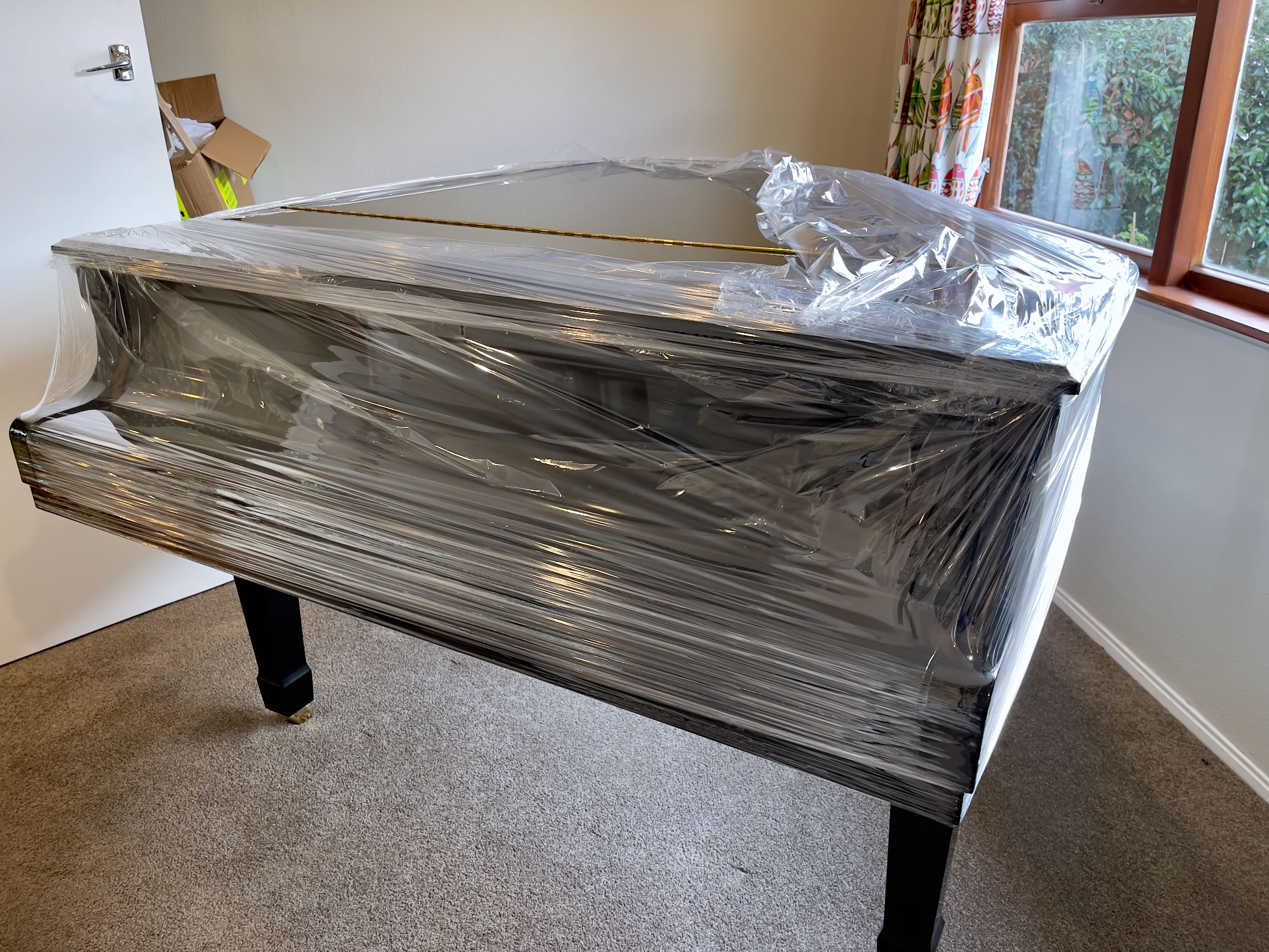 piano moving