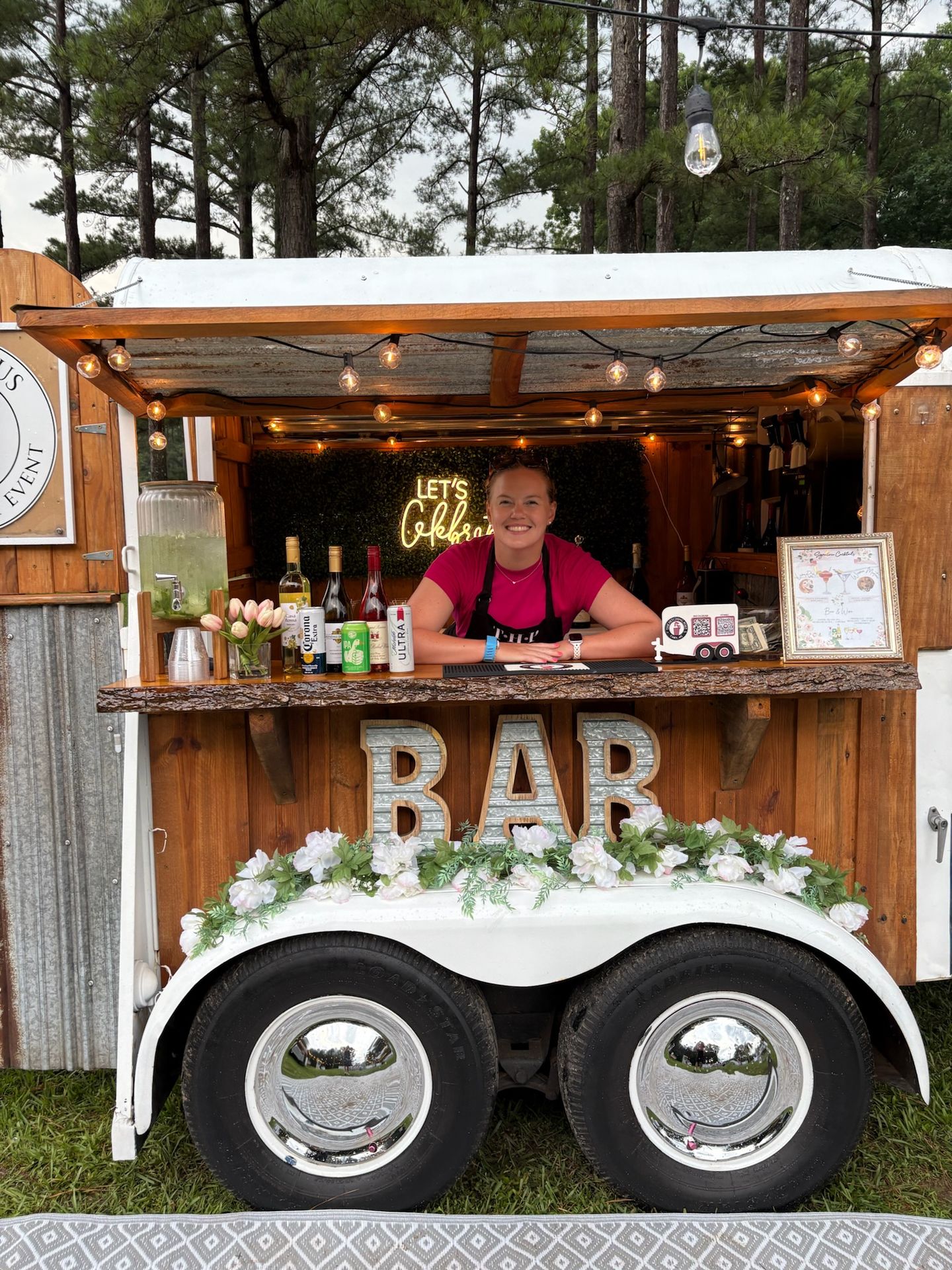 The Hitching Post Unwind And Indulge With Our Mobile Hitchingpostrdu Com Https Hitchingpostrdu Com - Mobile Bar in Cary