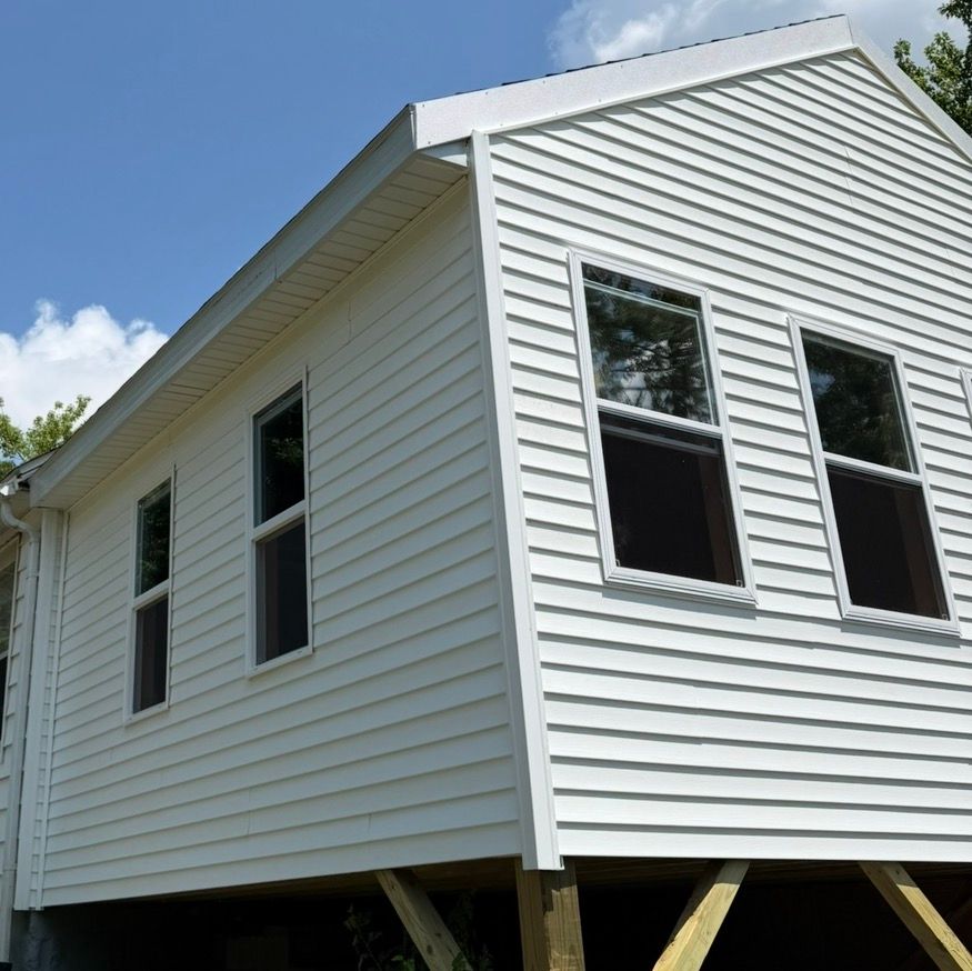 New construction vinyl windows installed by Urban Edge Construction in Cedar Rapids, Iowa