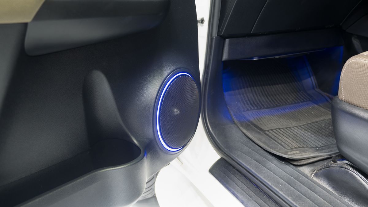 Top Automotive Repair Services Sams' Audio & Automotive